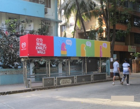 BQS Branding Agency at Matunga Bus Stop in Mumbai, Hoardings Rates at Bus Stop in Mumbai, OOH Advertising, Outdoor ad company